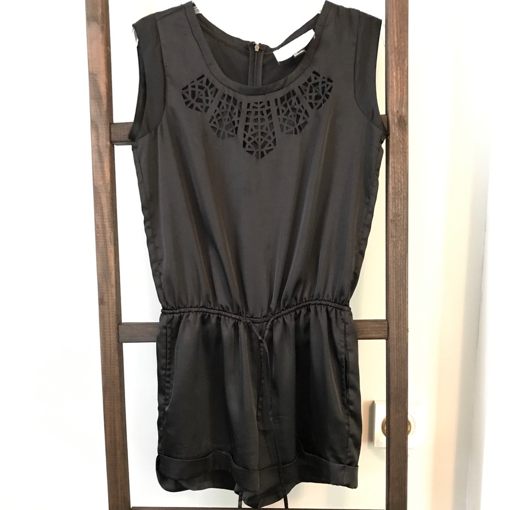 Sleeveless black romper, size small!